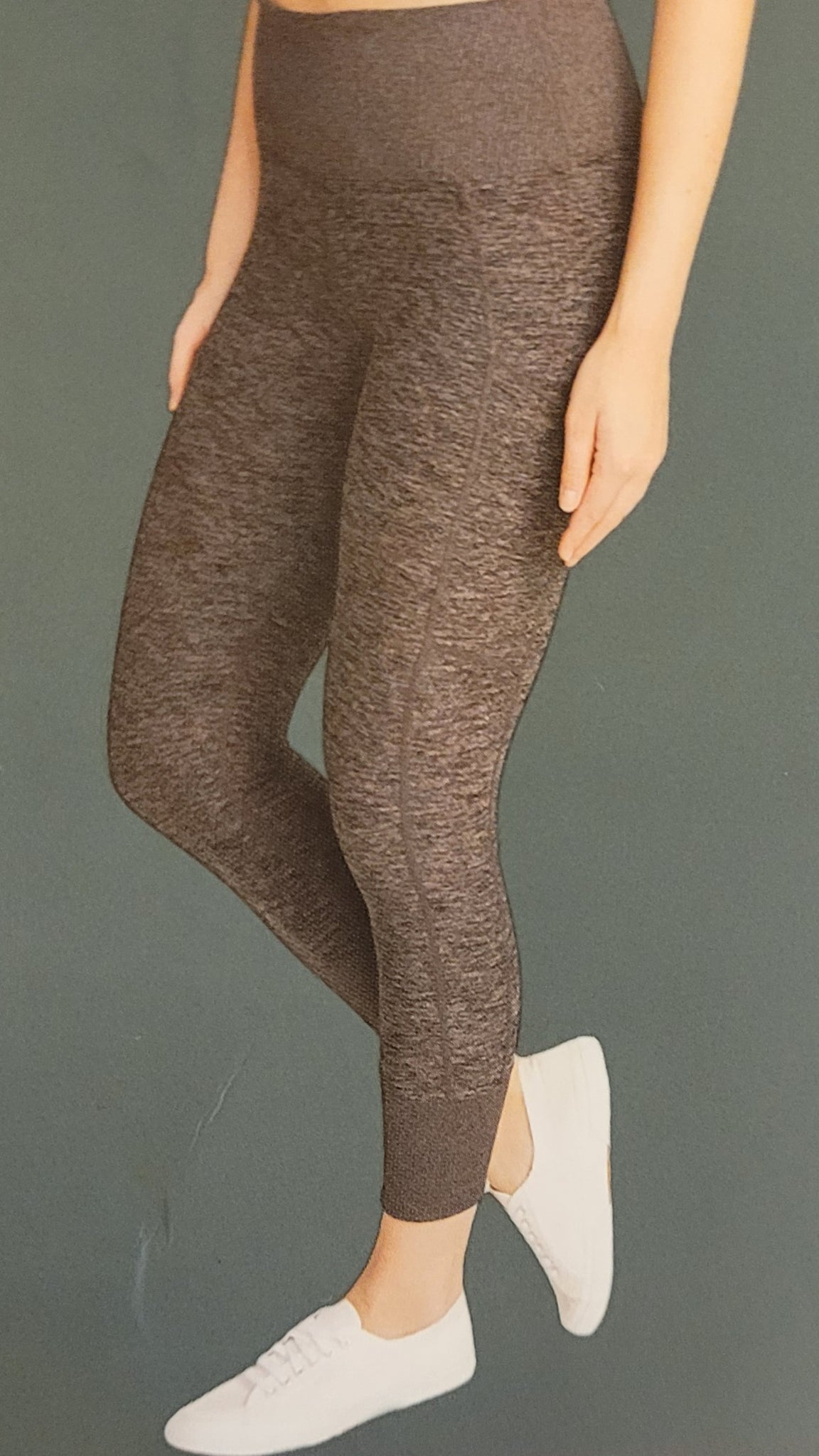 Kirkland Women's Dark Grey Brushed Leggings / Various Sizes